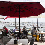 Point Loma Seafoods - ２階テラス席。