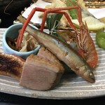 ふじや - 鮎の炊いたのと、奥は稚鮎の天ぷら