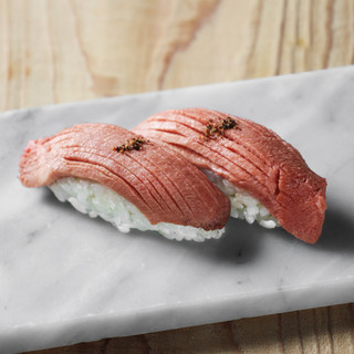 恵比寿横丁 肉寿司 - タン