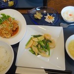 Chuuka Chuubou Tantan - 平日のランチセット『好好セット』からゆーりんぢーと本日のおすすめのエビとホタテ、空心菜の塩炒めを選択