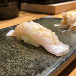 鮨 ふくじゅ - ヒラメの縁側