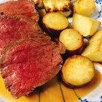 オステリア ラ・ルーナ - 牛フィレ肉のステーキ