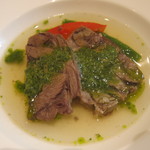 トラットリア・アルベロ - 牛舌のボリートサルサヴュルデ