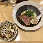 饗 くろ喜 - 季節の限定そば「松茸と鴨のつけそば」1600円＋「鴨フォアグラリエット」300円「鴨ロース増し」200円