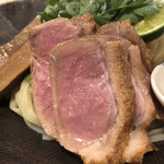 饗 くろ喜 - 鴨ロース（通常2枚 3枚は200円でトッピング）