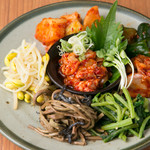 Assorted Amagasaki kimchi