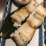 漁港直送鮮魚と四季折々の日本酒 魚と味 - 