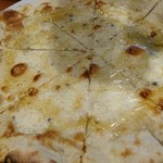 ローマステーション 鈴川店 - 