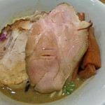 煮干し中華そば 一剣 - レアチャーはスペシャル