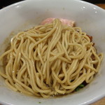 煮干し中華そば 一剣 - 細麺です