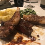 T's STEAK HOUSE - 