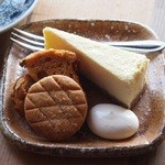 コダマカフェ - プチケーキ盛り