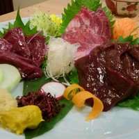 馬春楼 北新地総本店 - 【追加】馬刺し ○ハート○タン○レバー
