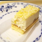 ドトールコーヒーショップ - 2層のチーズケーキ～レア＆ベイクド～