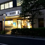 DOUTOR COFFEE - 清水坂下交差点から御茶ノ水駅方面へ少し上がったところ