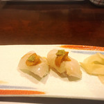 春夏しゅん冬 - 平目の握り