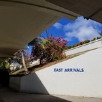 Guam's Best Coffee - 空港風景。