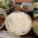 和子食堂 本店 - 