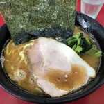ラーメン 杉田家 - 再訪問 2019/10 ラーメン(並) 「カタメ」(700円)