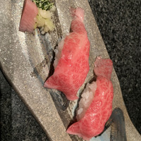 個室 和牛焼肉 吟 難波店 - 