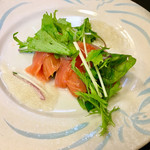 万座亭 - 洋皿  生ハムとスモークサーモンのサラダ