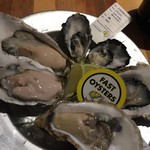 FAST OYSTERS - 牡蠣3種類！