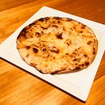 Kintarou - ハニーチーズピザ