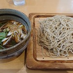 そば 高はし - もうちょっと蕎麦の量が多いと良いかな？と思いました