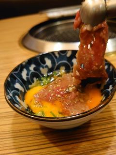 Karubiyadaifuku - 炙り焼肉をつけたまで。
