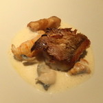 レストラン バカール - 京都若狭湾アマダイの松笠焼き 雲丹のエルミショネール