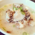 牛炭苑 - テールスープ