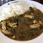 CoCo壱番屋 - 妻の頼んだ本門カレーにほうれん草のトッピング