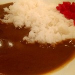 カフェミル - ビーフカレー 600円 業務用レトルトカレーです。