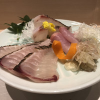 上野 榮 - 