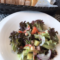 R restaurant & bar - 