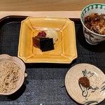 津の守坂 小柴 - 