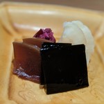 津の守坂 小柴 - 