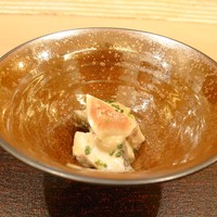 Restaurant つじ川 - 蒸しアワビとイチジクの胡麻マリネ