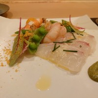 Restaurant つじ川 - つぶ貝、海老、真鯛のサラダ仕立て