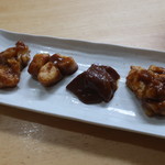 焼肉 深山 - ホルモン盛り合わせ