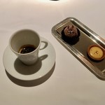 レ セゾン - Café et petit fours