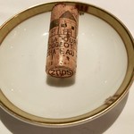 レ セゾン - Château De La Tour Clos de Vougeot Grand Cur 2005 (クロ・ド・ヴージョ) 素晴らしく熟成した香りのブルゴーニュは幸福感を味わせてくれた。