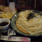 長寿饂飩　つるかめ - 野菜天ざるうどん大880円　※2012年2月