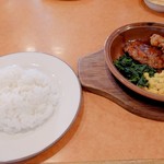 Saizeriya - 鶏肉とミニハンバーグの盛合せ　500円