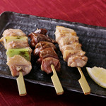 Assortment of 3 types of domestic chicken Grilled skewer