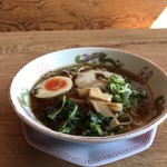 博多金龍 東加古川店 - いただいたのは「濃厚煮干醤油ラーメン」税込みでなんと５５０円なんですよ♪（２０１９．１０．４）