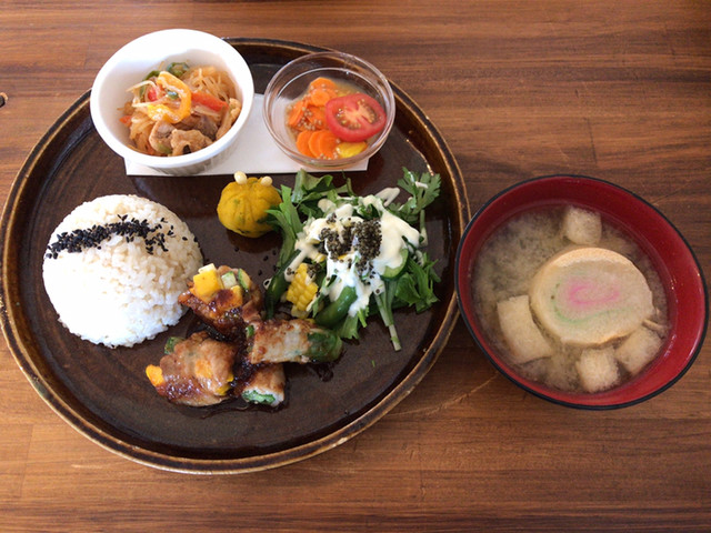 食堂カフェ アムシュ 十文字 カフェ 食べログ 食堂カフェ アムシュ 十文字 カフェ 食べログ