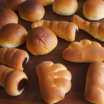 ミスズベーカリー - 焼き立てで見るからに旨そう