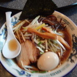 らーめん みのり - 醤油ラーメン玉子トッピング