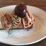 コム･ラ･ボア・ラクテ - モンブラン(600円)